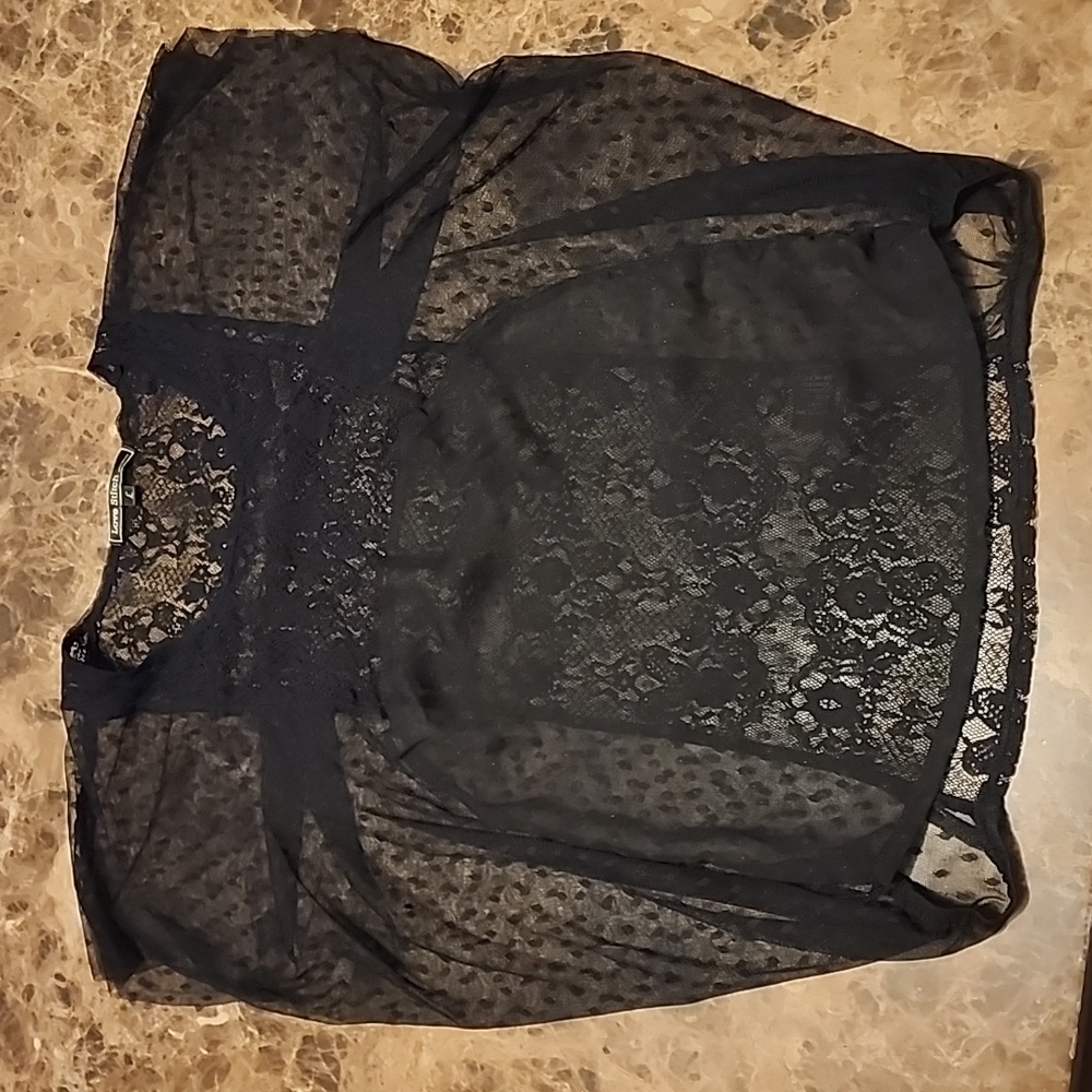 Love Stitch  Black Sheer with pattern fashion top Women’s Size L